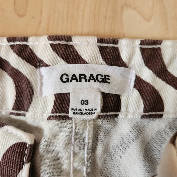 funky pattern flared pants - Picture 2 of 3